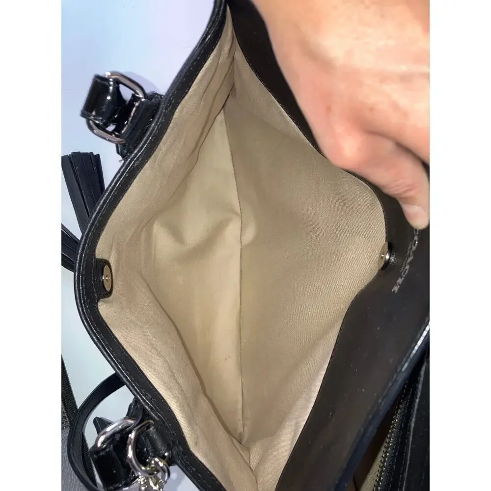 COACH 25811 BLACK, WHITE PRINT CANVAS, LEATHER SHOULDER BAG
